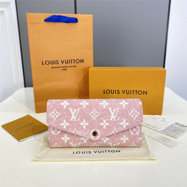 Louis Vuitton Sarah Wallet | Affordable Luxury Wallets at Pochettebag