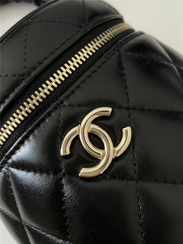 Chanel CC Ruched Vanity Case Bag | Affordable Luxury Bags at Pochettebag