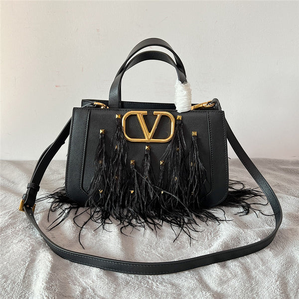 Valentino Garavani Vlogo Signature Small Leather bag with Feathers - Black