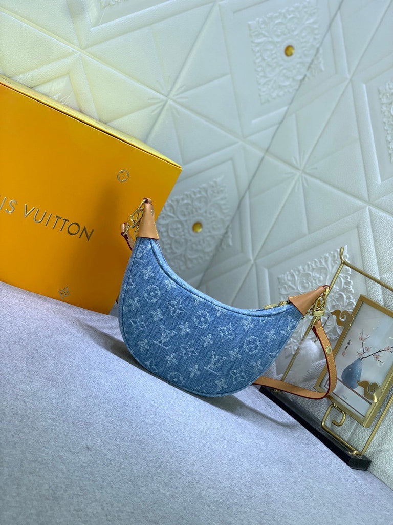 Louis Vuitton Monogram Casual Style Blue Bag