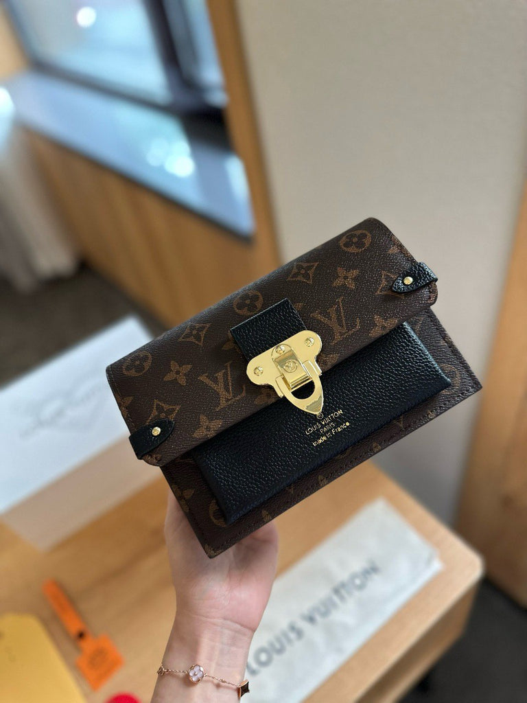 Louis Vuitton Black Monogram Canvas Victoire Chain Bag