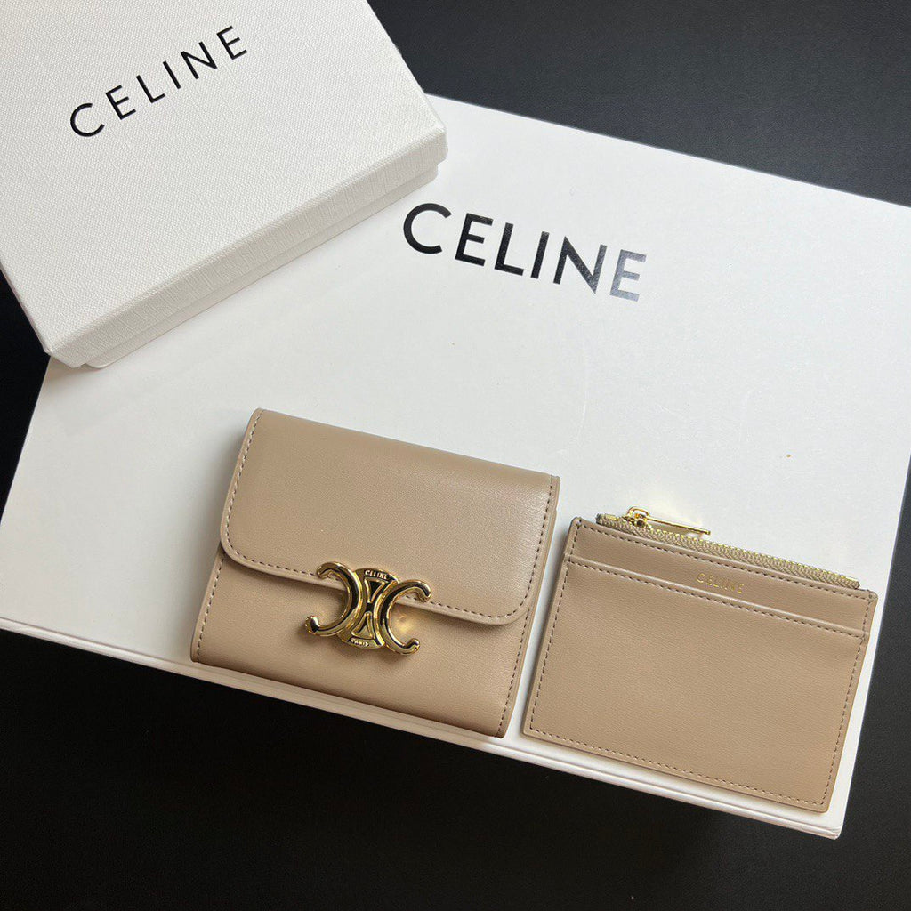 Celine CARD HOLDER WITH FLAP TRIOMPHE in Shiny calfskin