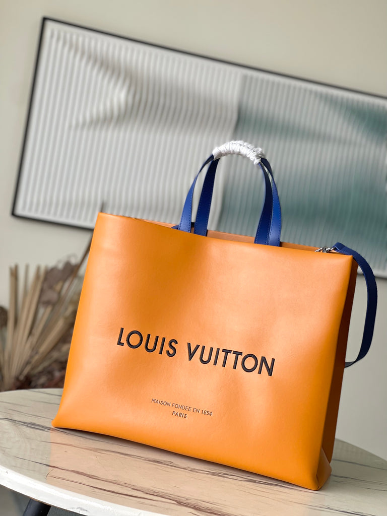 Louis Vuitton Shopper