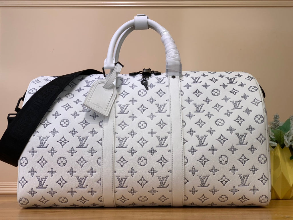 Replica Louis Vuitton Keepall Bandoulière 50 M24953 by PochetteBag - Fake Bags